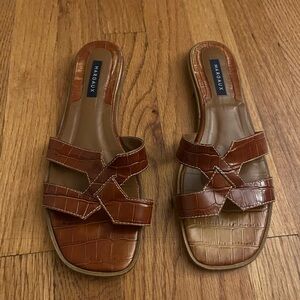 Margaux The MX Sandal in managing crochet embossed, size 39.5